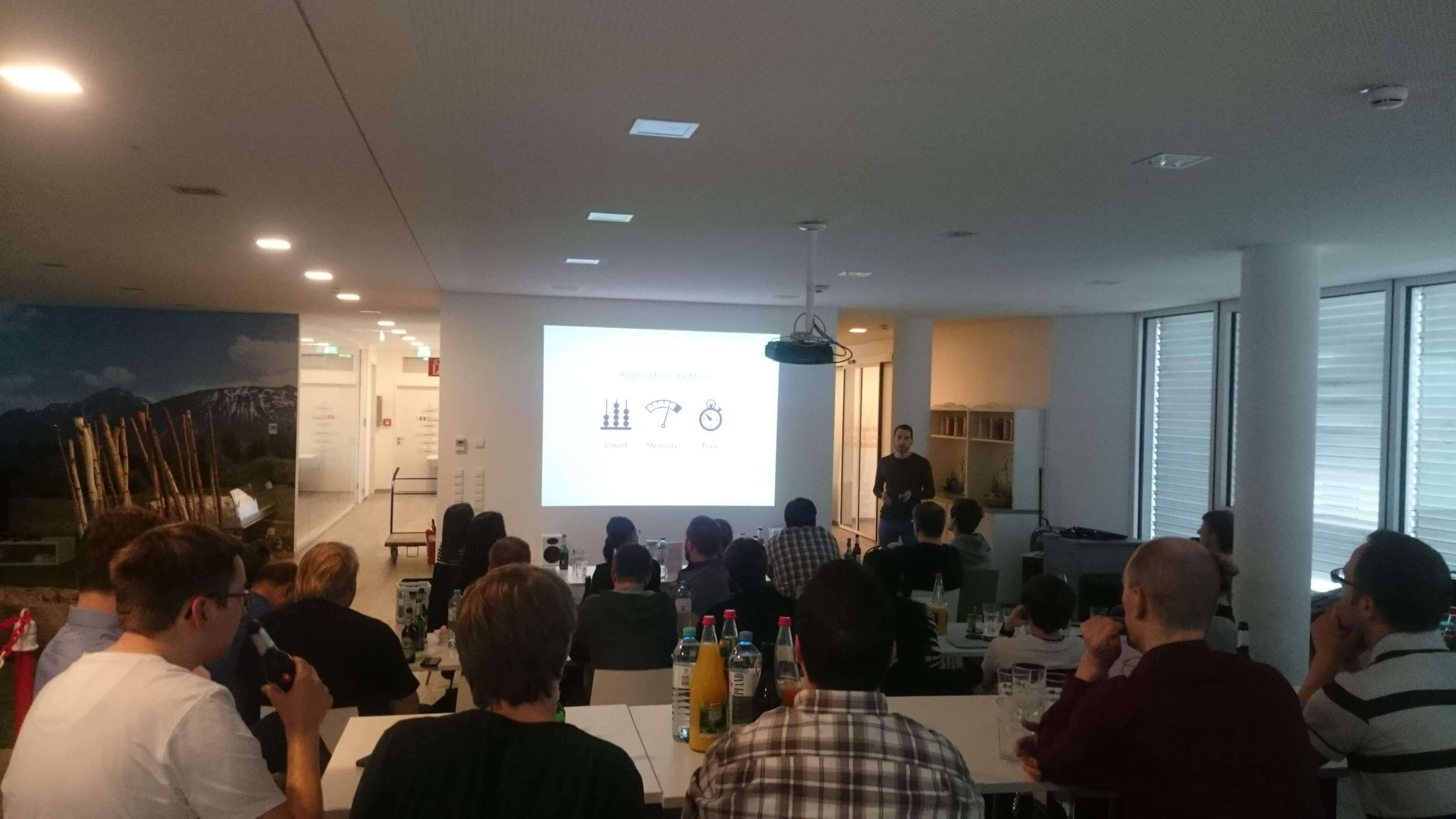 Matthias Endler during the Web Engineering Düsseldorf Meetup in June 2016 at trivago